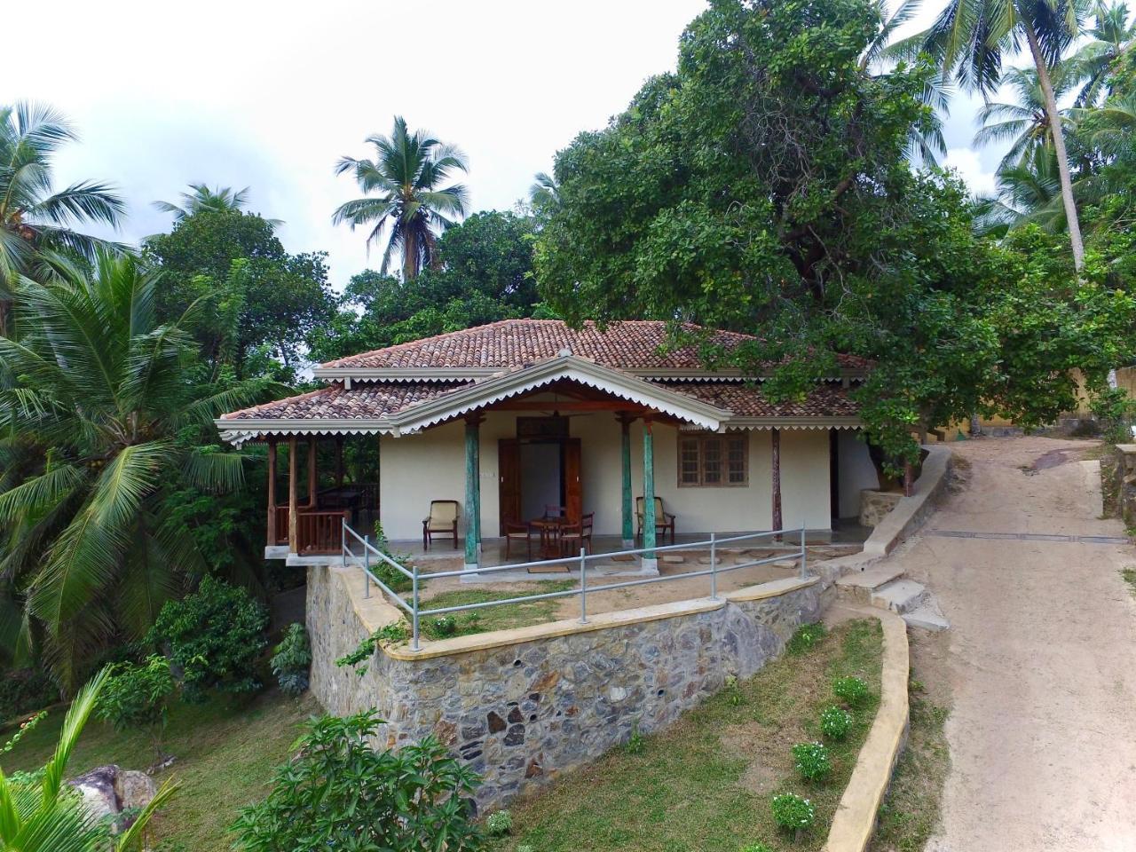 Horizon Villa Unawatuna Exterior photo